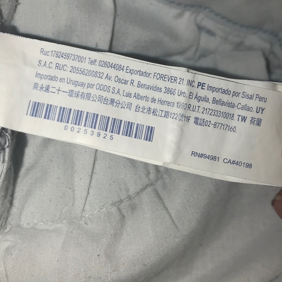 Forever 21 light blue jeans - Picture 3 of 6